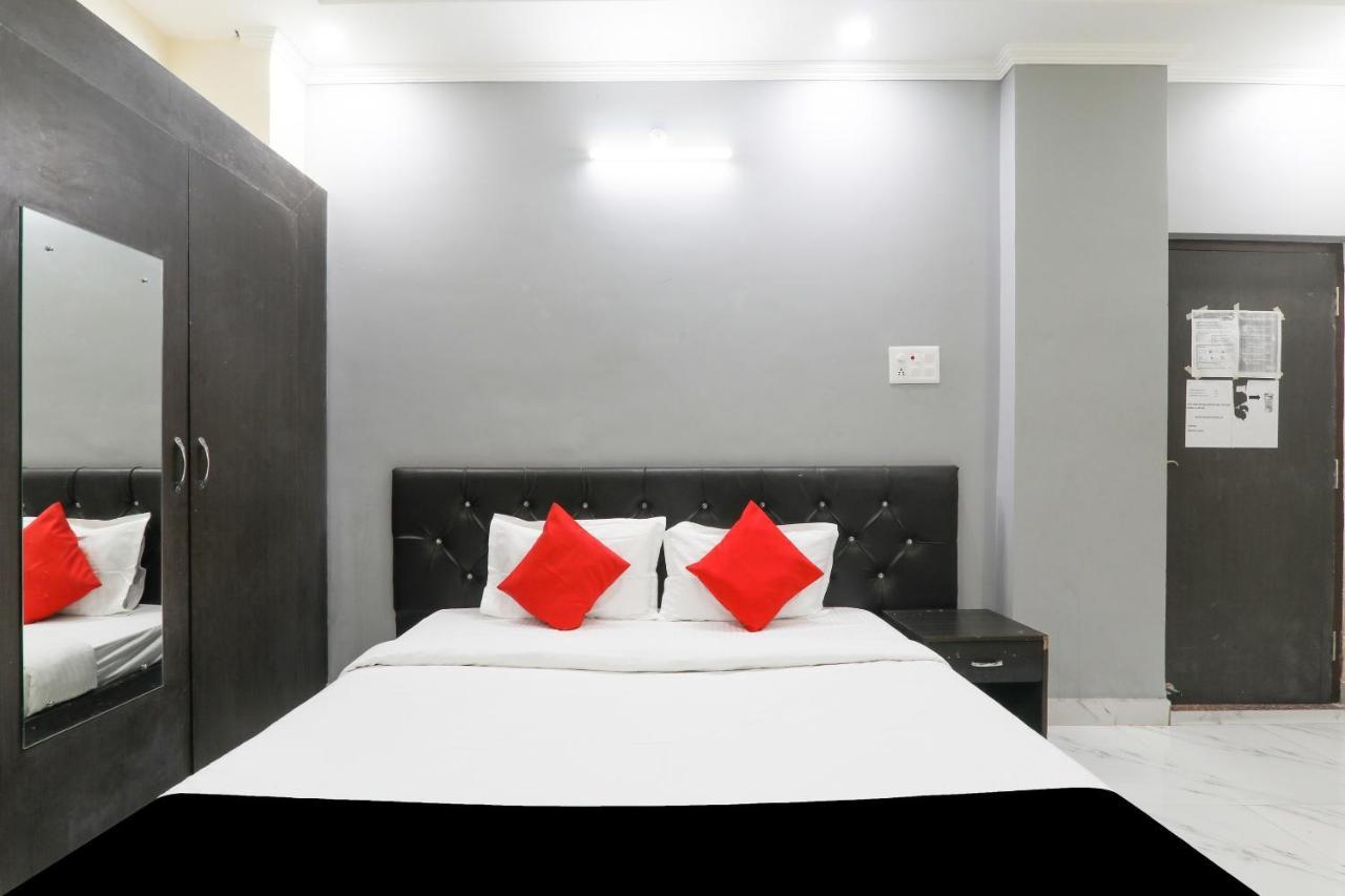 Super Oyo Capital O 78105 Hotel Figtree Premier 파트나 외부 사진